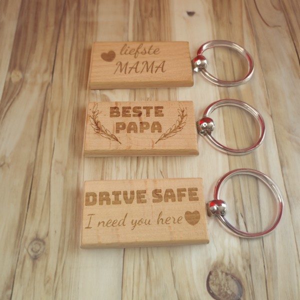 Sleutelhanger hout graveren