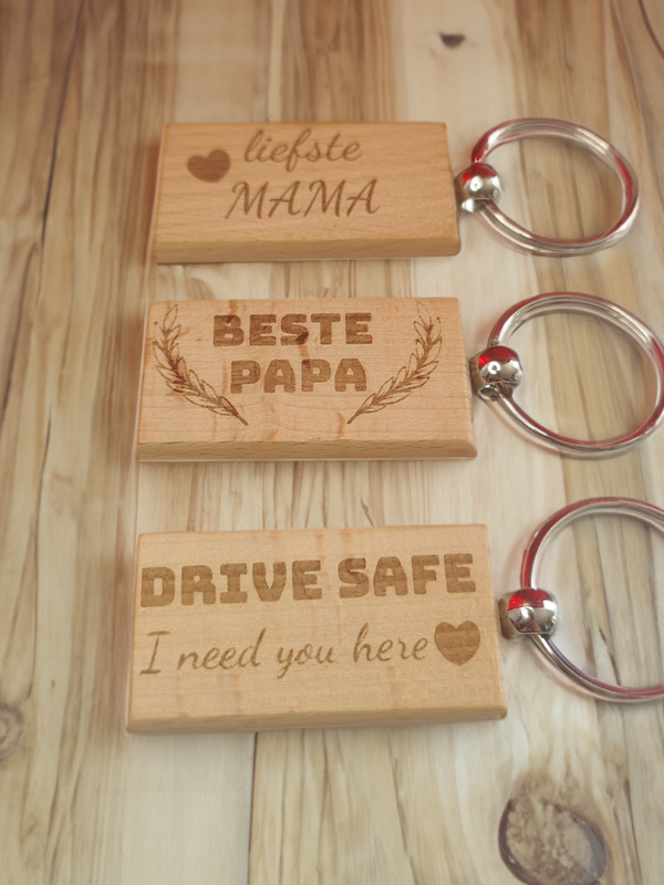 Sleutelhanger hout graveren